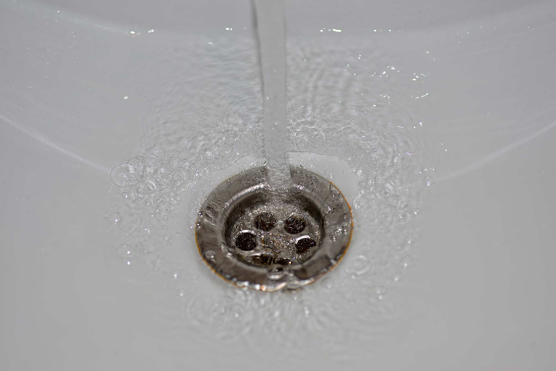 A2B Drains provides services to unblock blocked sinks and drains for properties in Southgate.